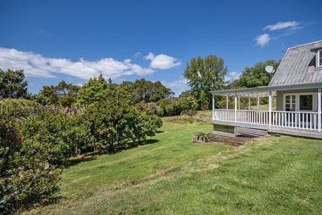Photo of property in 15 Finlayson Road, Matarau, Whangarei, 0176