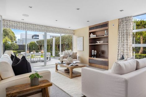 Photo of property in 9 Poynder Avenue, Merivale, Christchurch, 8014