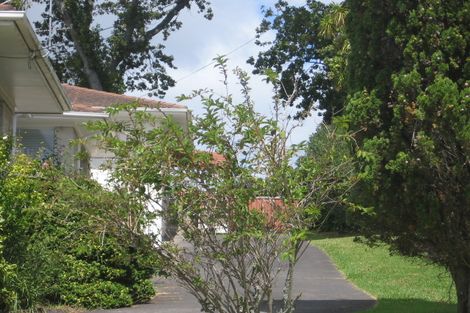 Photo of property in 1/38 Corunna Road, Milford, Auckland, 0620