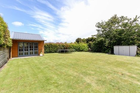 Photo of property in 22 Virginia Place, Whalers Gate, New Plymouth, 4310