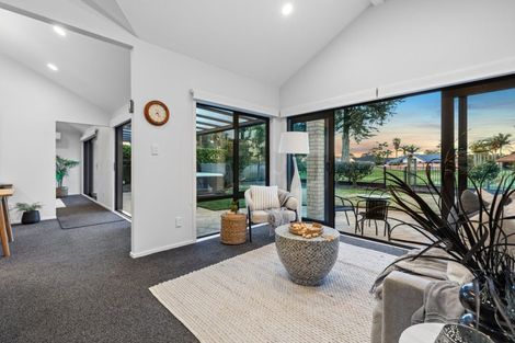 Photo of property in 153 Gravatt Road, Papamoa Beach, Papamoa, 3118