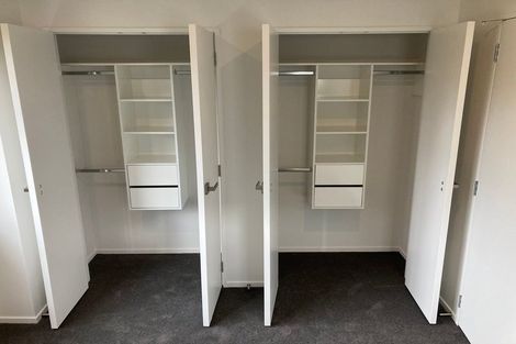 Photo of property in 63 Morihana Close, Glen Eden, 0602