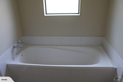 Photo of property in 96b Montgomery Avenue, Karori, Wellington, 6012