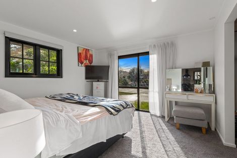 Photo of property in 53 Stillwater Crescent, Stillwater, Silverdale, 0993