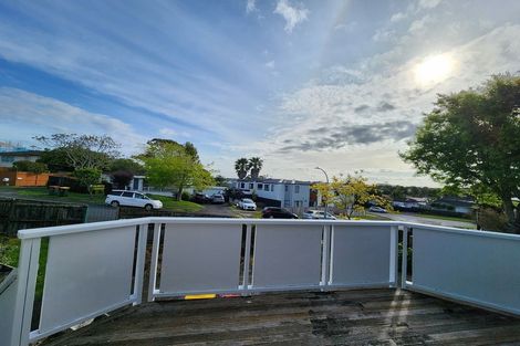 Photo of property in 8 Malvina Place, Bucklands Beach, Auckland, 2014