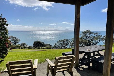 Photo of property in 963 Cove Road, Waipu, 0582