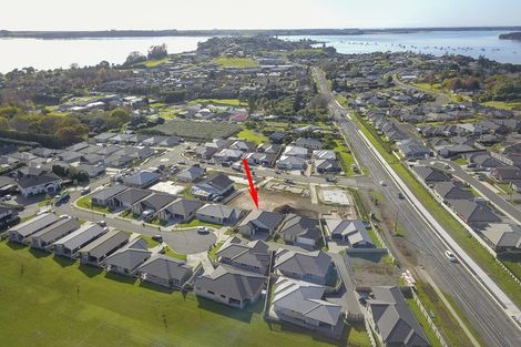 Photo of property in 15 Richardson Road, Omokoroa, 3114