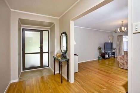 Photo of property in 23 Kennedy Avenue, Forrest Hill, Auckland, 0620