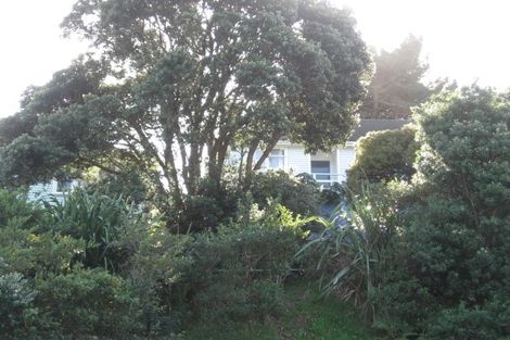 Photo of property in 183 Mungavin Avenue, Cannons Creek, Porirua, 5024