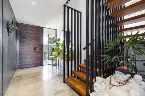 Photo of property in 4 Barriball Street, Fitzroy, New Plymouth, 4312