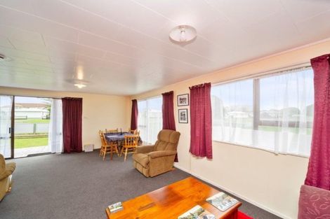 Photo of property in 46 Kapuni Street, Manaia, 4612