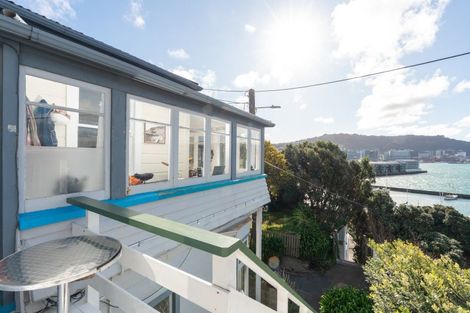 Photo of property in 14 Prince Street, Mount Victoria, Wellington, 6011