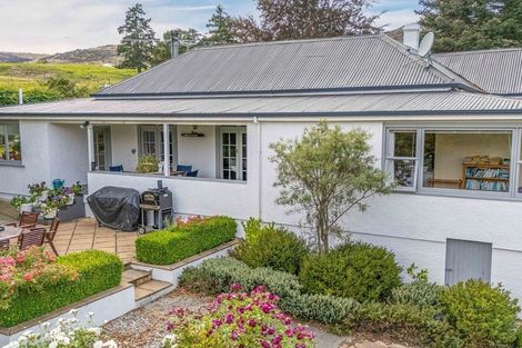 Photo of property in 124 Roxburgh Road East, Roxburgh East, Roxburgh, 9571