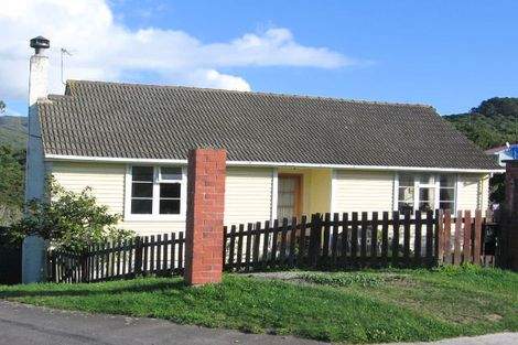 Photo of property in 20 Whenua View, Titahi Bay, Porirua, 5022