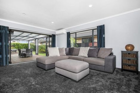 Photo of property in 77 John Street, Pukekohe, 2120