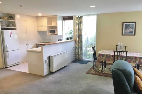 Photo of property in 17/15 Peterborough Street, Christchurch Central, Christchurch, 8013