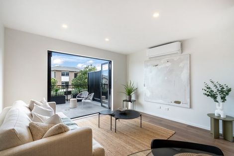 Photo of property in 8/4 Ngaroma House Drive, Hobsonville, Auckland, 0616