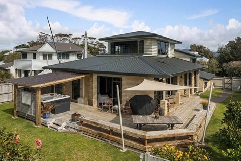 Photo of property in 35 Papaunahi Road, Bowentown, Katikati, 3177