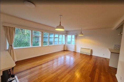 Photo of property in 51 Albemarle Road, Northland, Wellington, 6012
