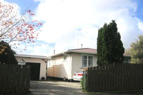 Photo of property in 2 Oriana Place, Highbury, Palmerston North, 4412
