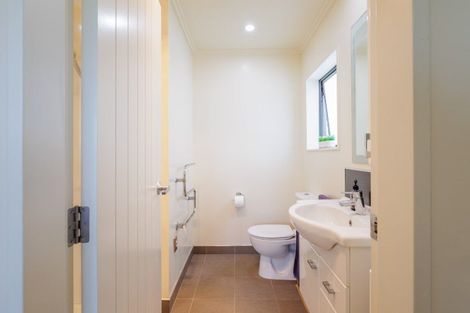 Photo of property in 25a Rosalie Terrace, Kelvin Grove, Palmerston North, 4414