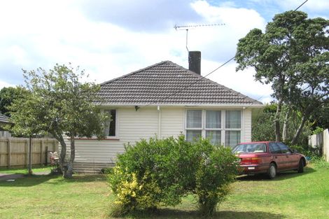 Photo of property in 20 Hayman Place, Beach Haven, Auckland, 0626