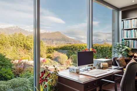 Photo of property in 6 Caldwell Lane, Lake Hayes, Queenstown, 9371