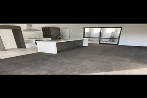 Photo of property in 7 Albatross Lane, Welcome Bay, Tauranga, 3112