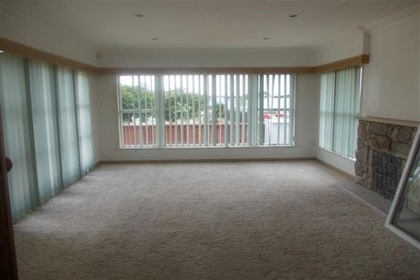 Photo of property in 23b Woodford Avenue, Henderson, Auckland, 0610