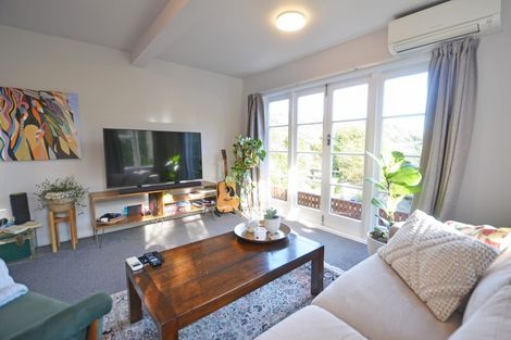 Photo of property in 23 Ngaio Gorge Road, Ngaio, Wellington, 6035