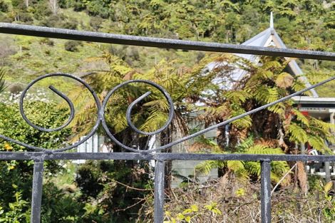 Photo of property in 24 Horncastle Crescent, Little Wanganui, Karamea, 7893