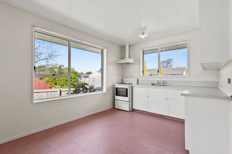 Photo of property in 2/68 Kawau Crescent, Bromley, Christchurch, 8062