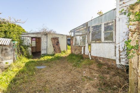 Photo of property in 11 Muir Street, Gonville, Whanganui, 4501