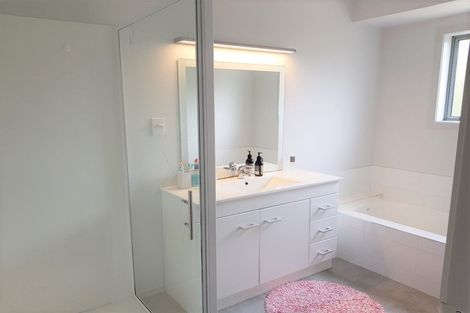 Photo of property in 1229 Moonshine Road, Judgeford, Porirua, 5381