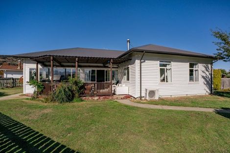 Photo of property in 8 Ragan Lane, Wanaka, 9305