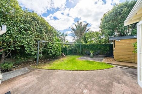 Photo of property in 26 Kauri Street, Eastbourne, Lower Hutt, 5013