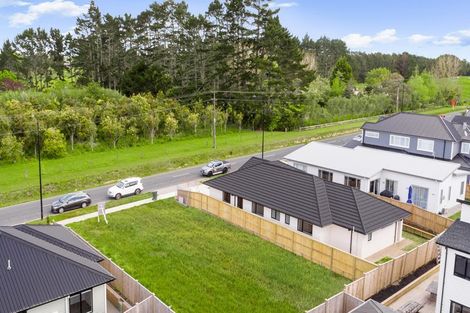 Photo of property in 41 Nobilo Road, Kumeu, 0810
