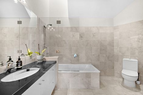 Photo of property in 60 Cheviot Road, Lowry Bay, Lower Hutt, 5013