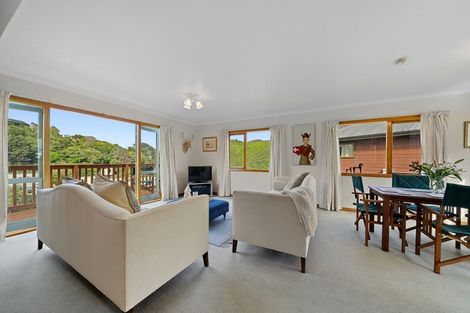 Photo of property in 1 Frobisher Street, Island Bay, Wellington, 6023