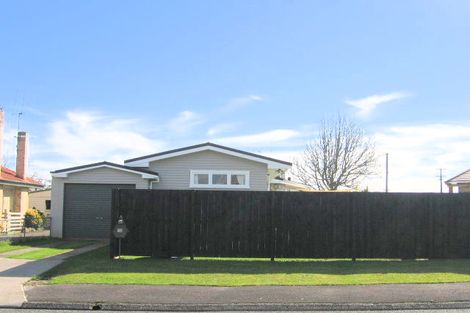 Photo of property in 12 Bolmuir Road, Forest Lake, Hamilton, 3200