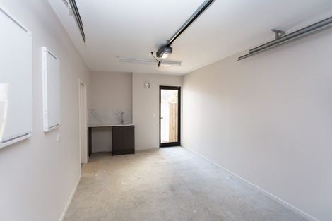 Photo of property in 2/42 Peverel Street, Riccarton, Christchurch, 8041