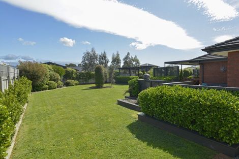 Photo of property in 7 Routhan Way, Carterton, 5713