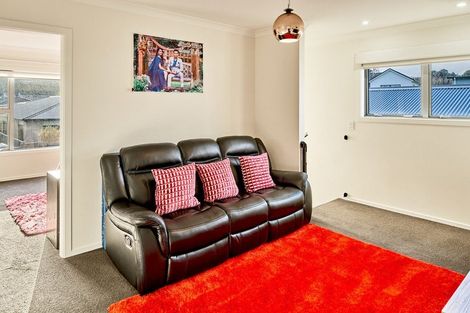 Photo of property in 8 Taiko Place, Kenepuru, Porirua, 5022