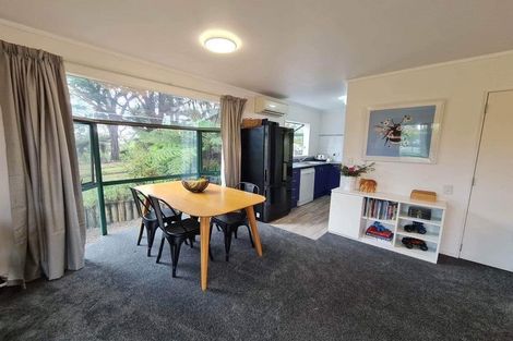 Photo of property in 43 Sunnyvale Road, Massey, Auckland, 0614