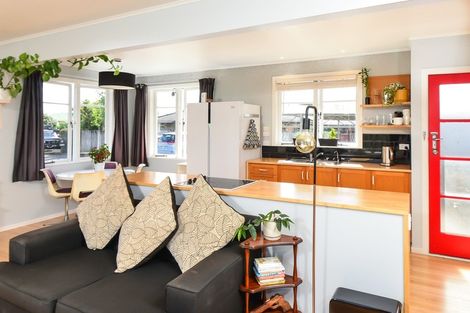 Photo of property in 12 Bruce Avenue, Glenview, Hamilton, 3206