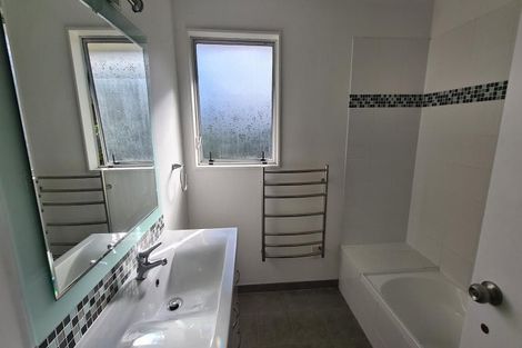 Photo of property in 2/146 Glamorgan Drive, Torbay, Auckland, 0630