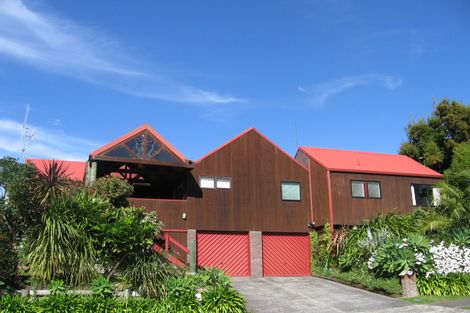 Photo of property in 18 Manuwai Drive, Matua, Tauranga, 3110