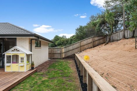 Photo of property in 17 Dalwood Crescent, Rolleston, 7614