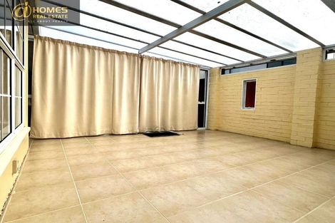 Photo of property in 19 Glenside Avenue, Pakuranga, Auckland, 2010