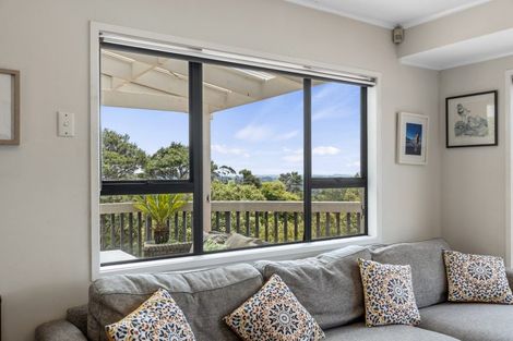 Photo of property in 1141 Scenic Drive North, Swanson, Auckland, 0816